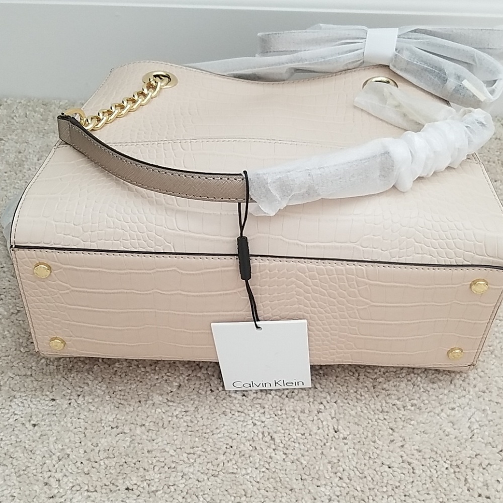 Calvin Klein bag - Picture 6 of 8